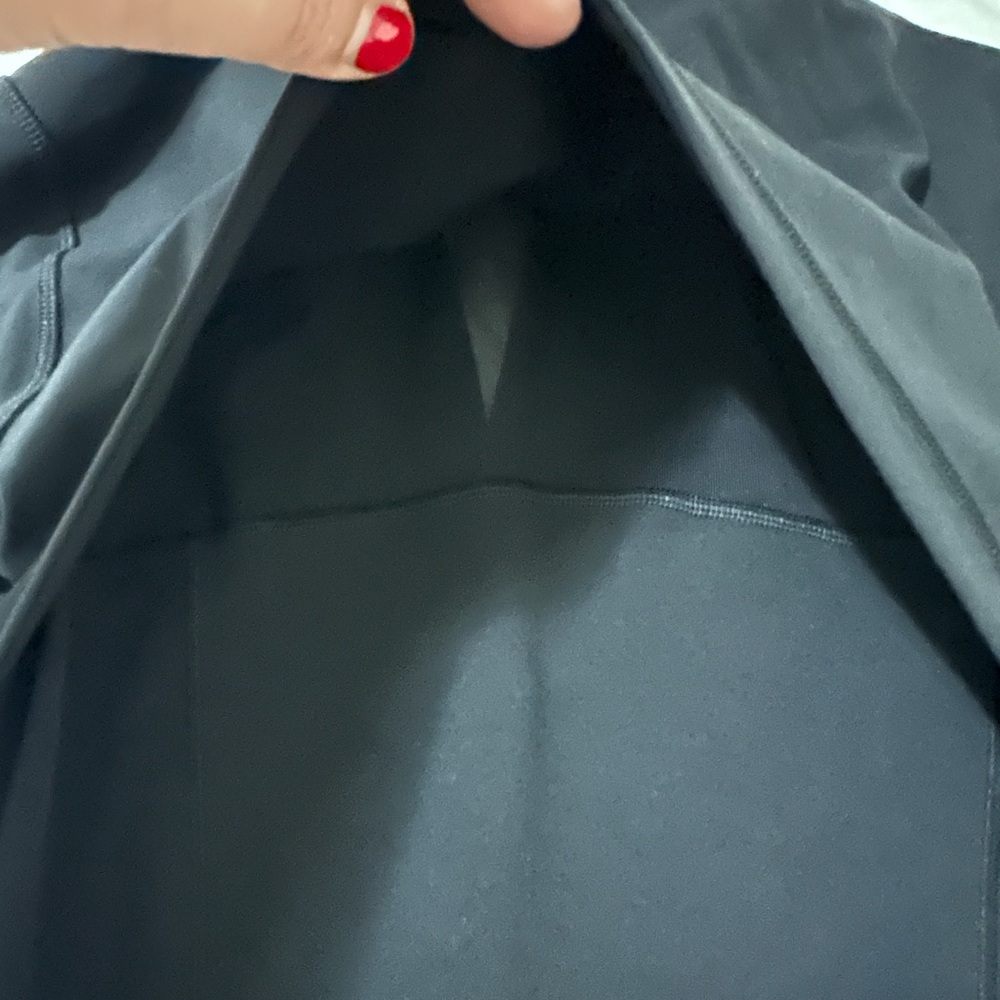 Lululemon Black Define Align Jacket - image 4